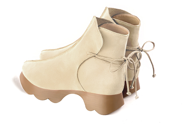 Champagne beige women's ankle boots with laces at the back.. Rear view - Florence KOOIJMAN
